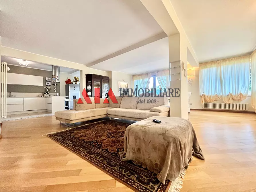 casa indipendente in vendita a Pontedera