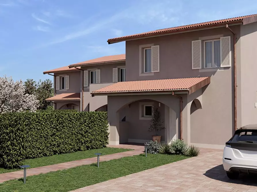 casa indipendente in vendita a Pontedera in zona Santa Lucia