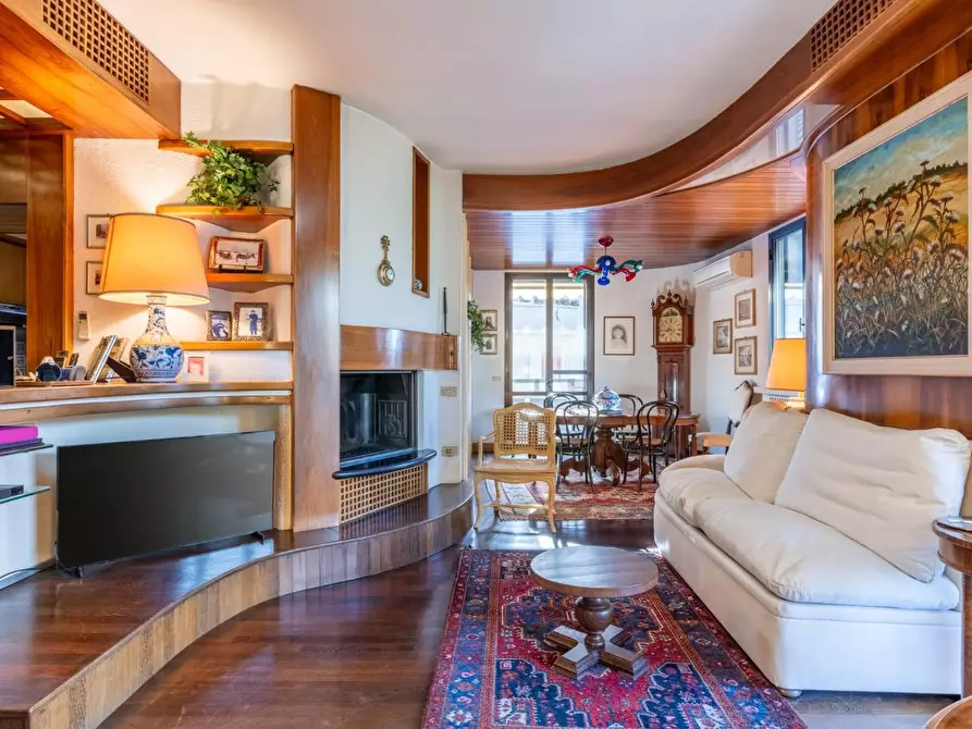 casa indipendente in vendita a Pontedera