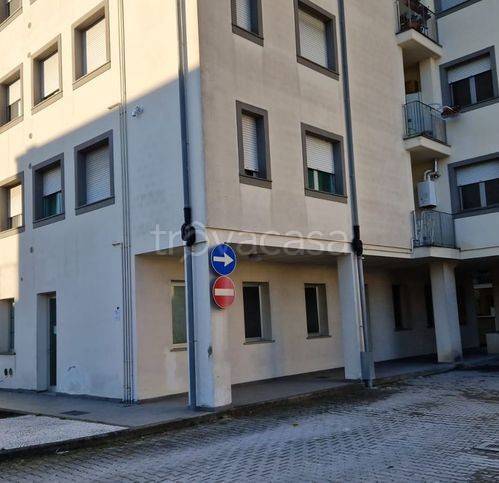 ufficio in vendita a Pontedera