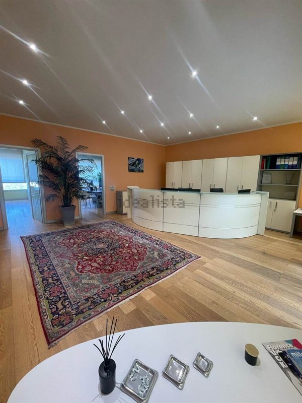 ufficio in vendita a Pontedera