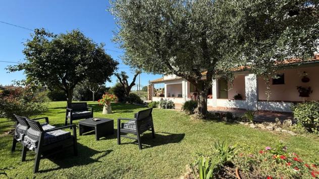 casa indipendente in vendita a Pontedera in zona Santa Lucia