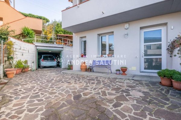 appartamento in vendita a Pontedera in zona Treggiaia