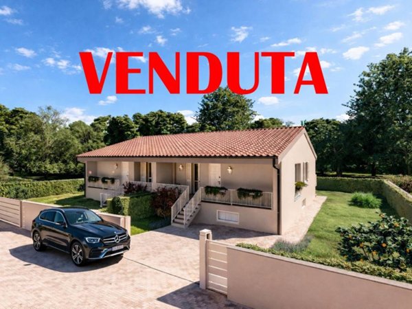 casa indipendente in vendita a Pontedera in zona La Rotta