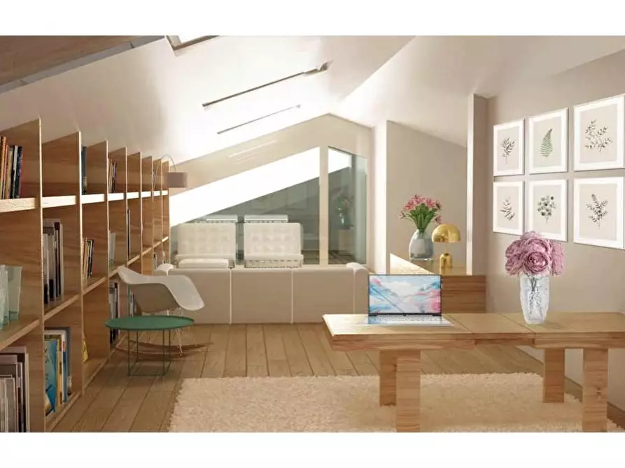 casa indipendente in vendita a Pontedera