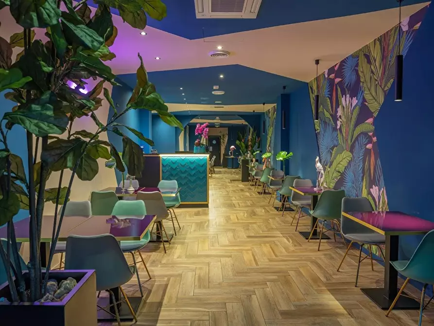 negozio in vendita a Pontedera