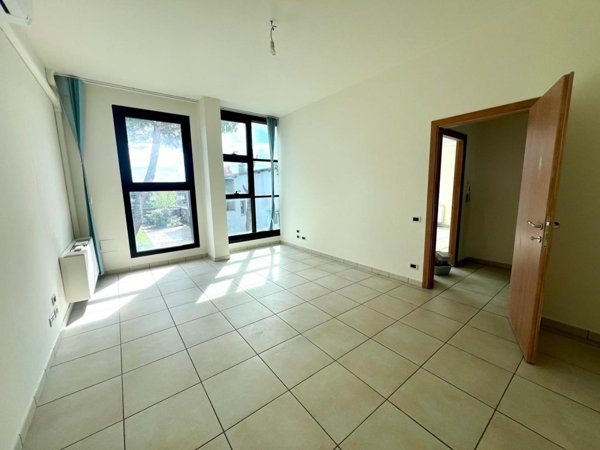 ufficio in vendita a Pontedera