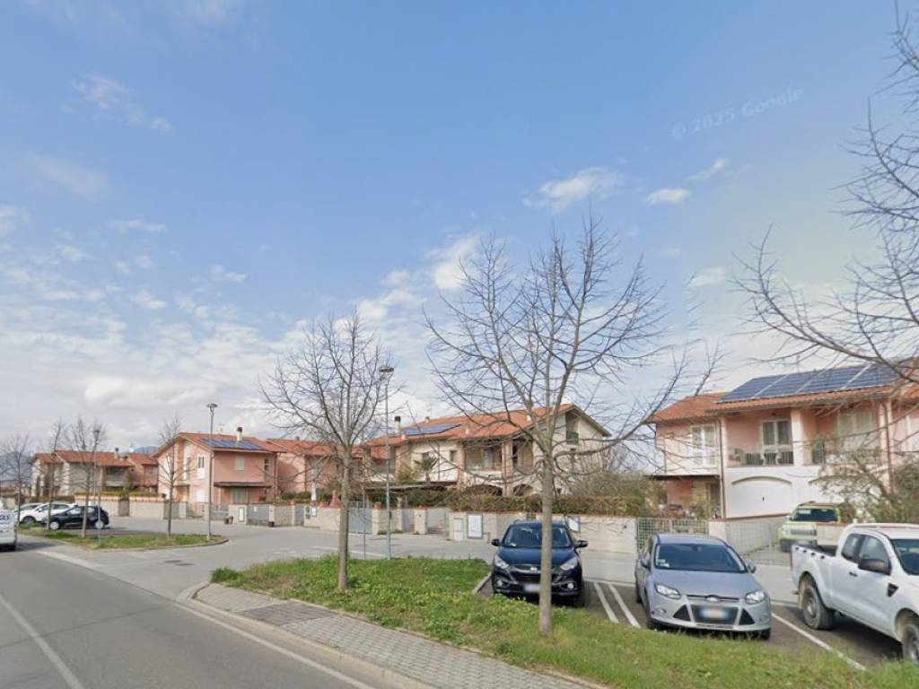 appartamento in vendita a Pontedera in zona Pardossi