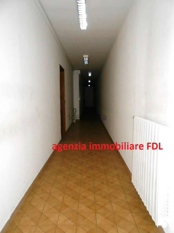 capannone in vendita a Pontedera