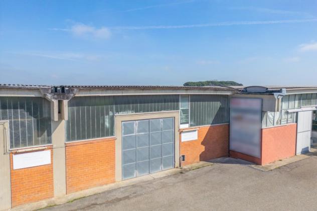 capannone in vendita a Pontedera