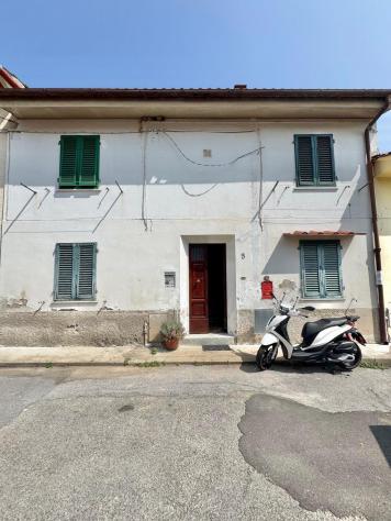 appartamento in vendita a Pontedera in zona La Rotta