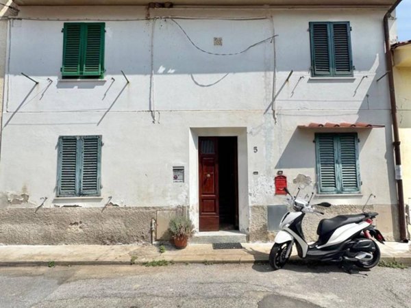 appartamento in vendita a Pontedera in zona La Rotta