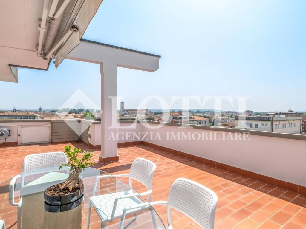 appartamento in vendita a Pontedera