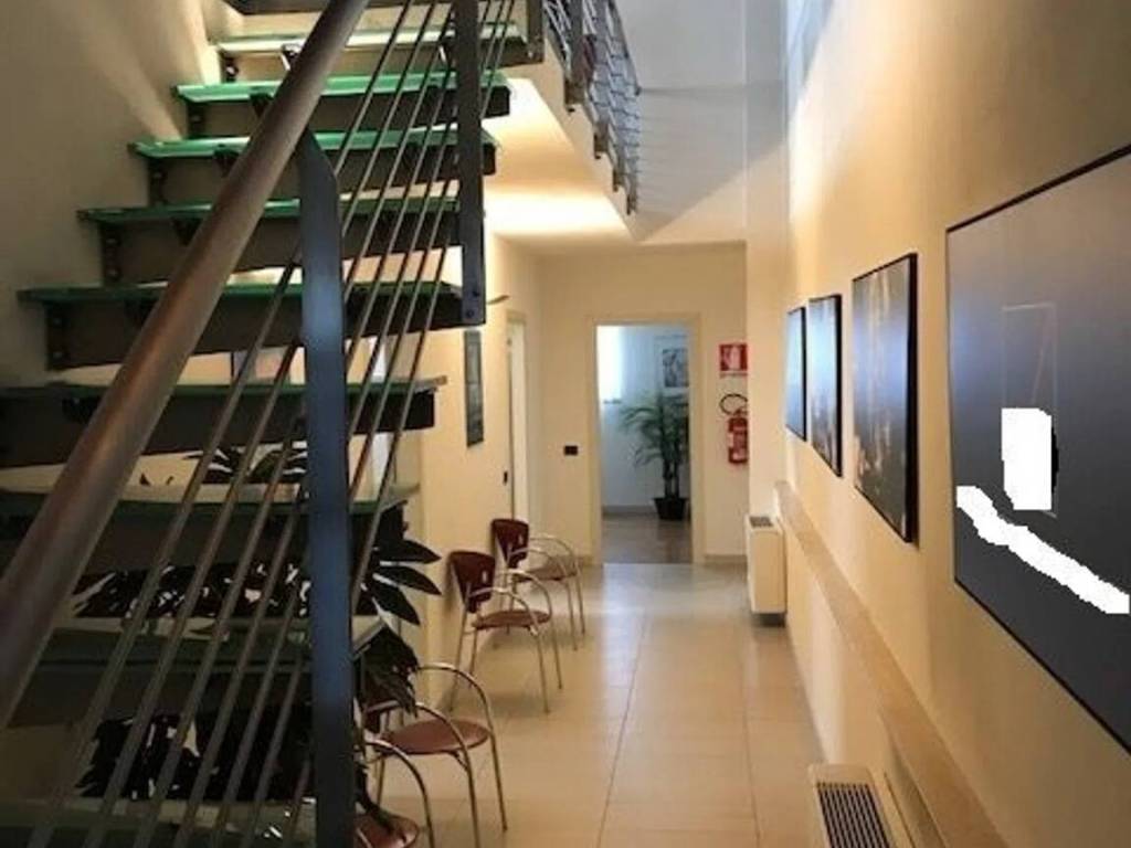 ufficio in vendita a Pontedera