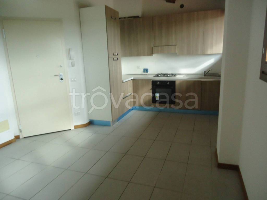 appartamento in vendita a Pontedera in zona Pietroconti