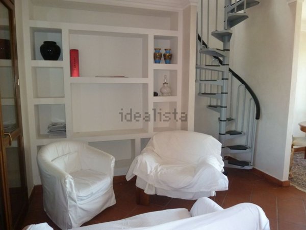 casa indipendente in vendita a Pontedera