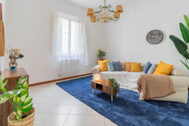 casa indipendente in vendita a Pontedera