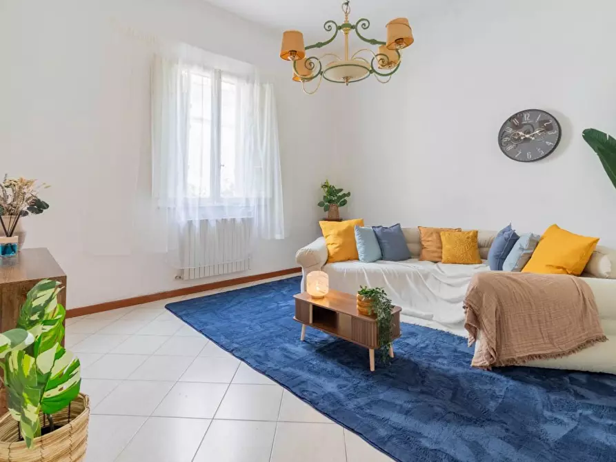 casa indipendente in vendita a Pontedera