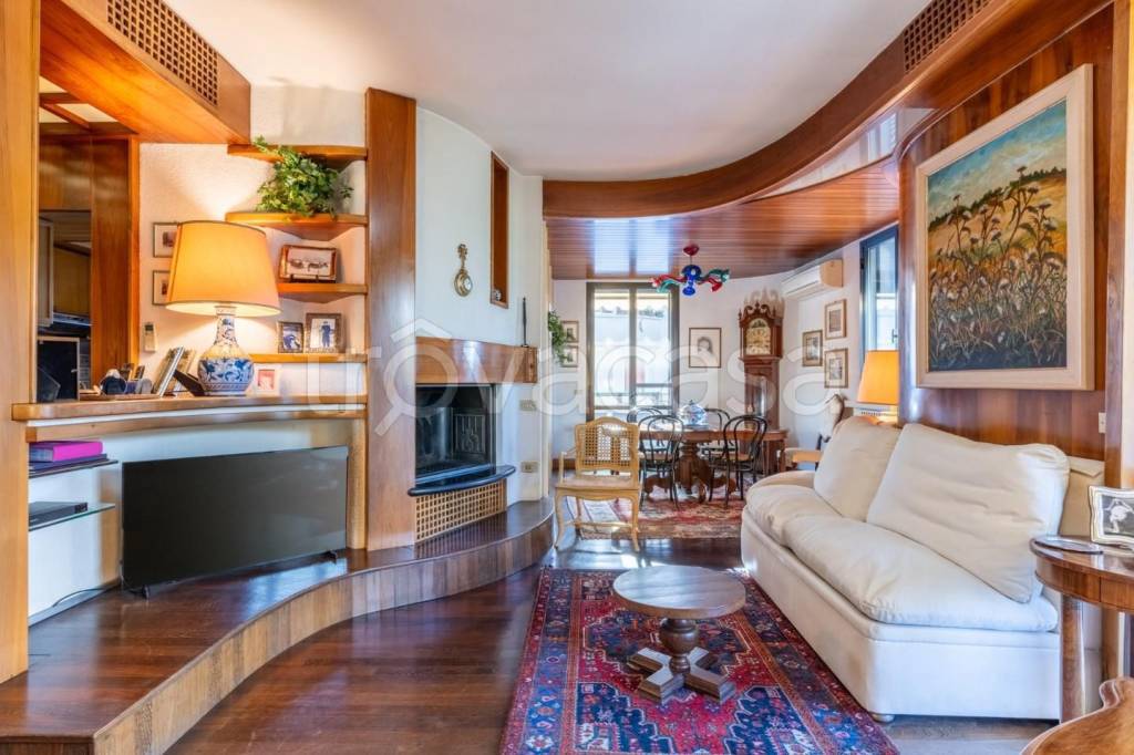 casa indipendente in vendita a Pontedera