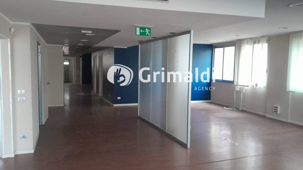 ufficio in vendita a Pontedera