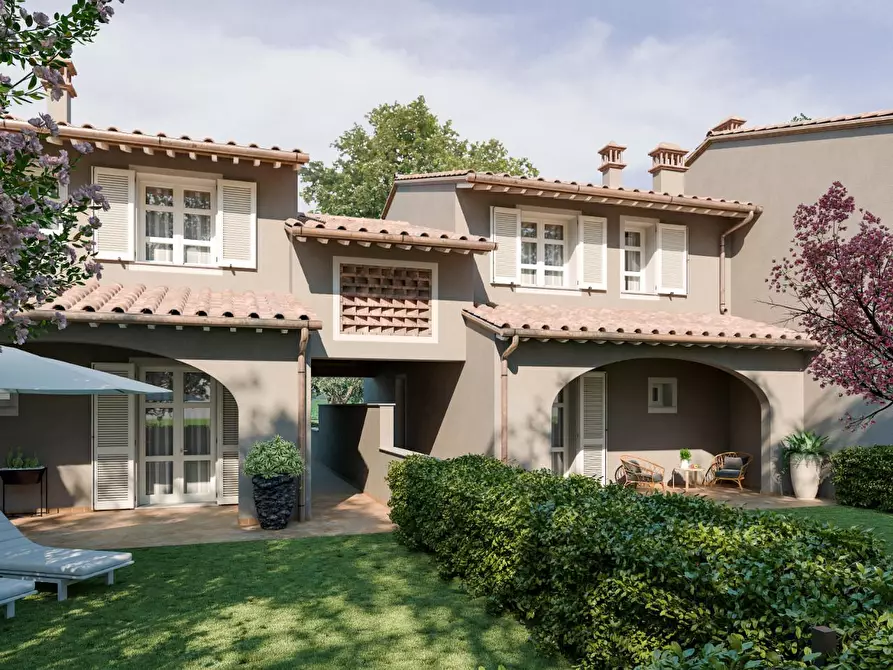 casa indipendente in vendita a Pontedera in zona Santa Lucia