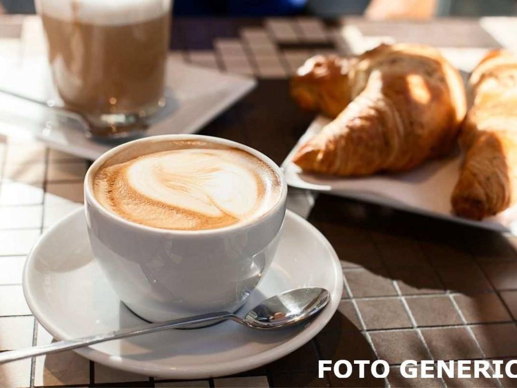 negozio in vendita a Pontedera