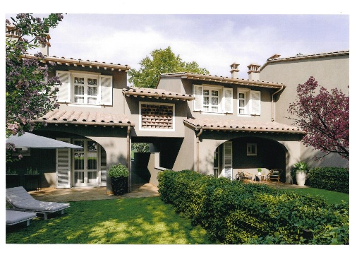 casa indipendente in vendita a Pontedera in zona Santa Lucia