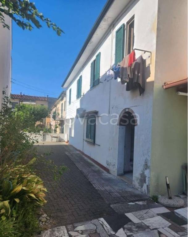 appartamento in vendita a Pontedera in zona La Rotta