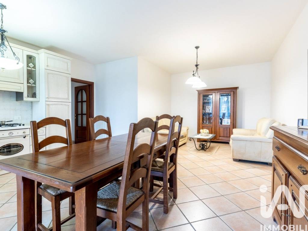 appartamento in vendita a Pontedera in zona La Rotta