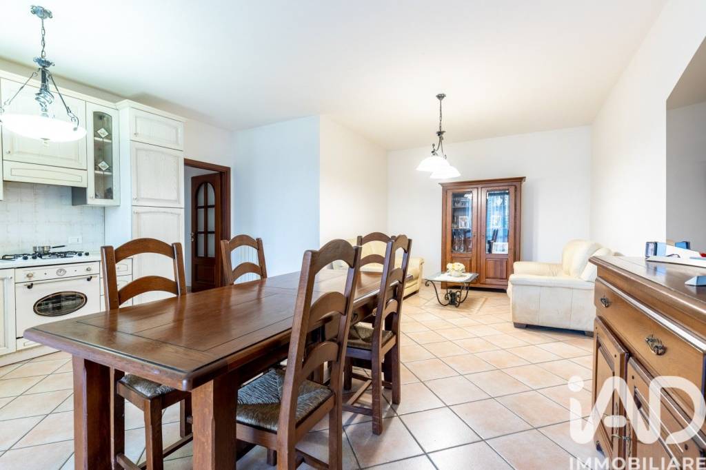 appartamento in vendita a Pontedera in zona La Rotta