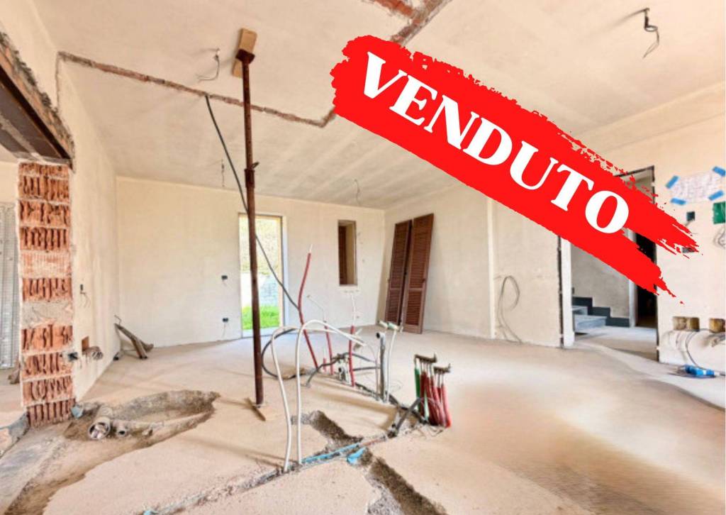 appartamento in vendita a Pontedera in zona I Fabbri