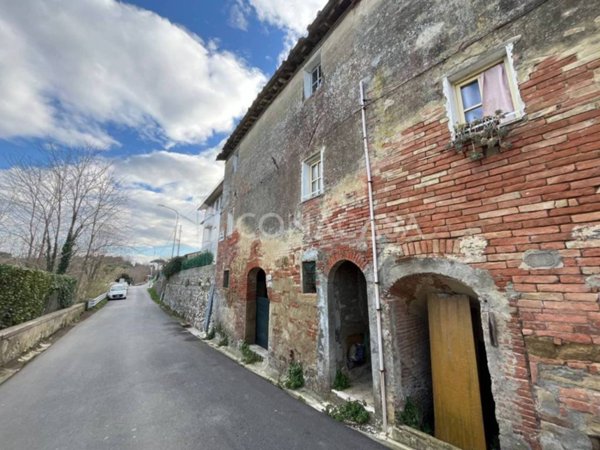 appartamento in vendita a Pontedera in zona Treggiaia