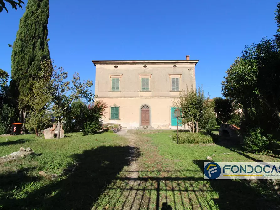 casa indipendente in vendita a Pontedera