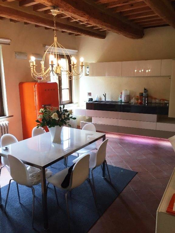 casa indipendente in vendita a Pontedera in zona Montecastello