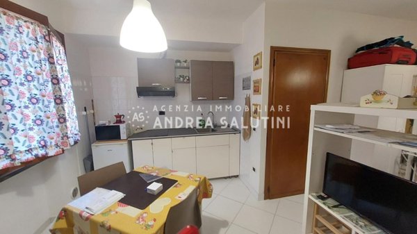 casa indipendente in vendita a Pontedera in zona La Rotta