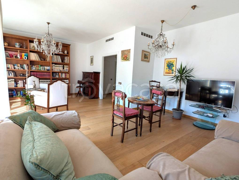 appartamento in vendita a Pontedera