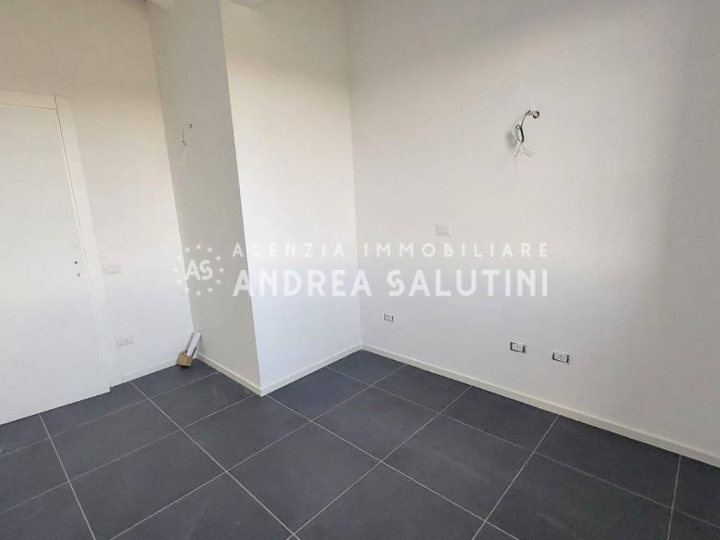 appartamento in vendita a Pontedera in zona Pietroconti