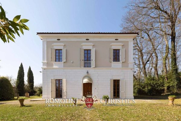 casa indipendente in vendita a Pontedera
