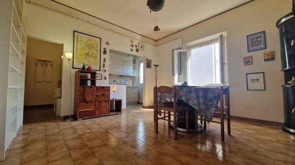 appartamento in vendita a Pontedera in zona La Rotta