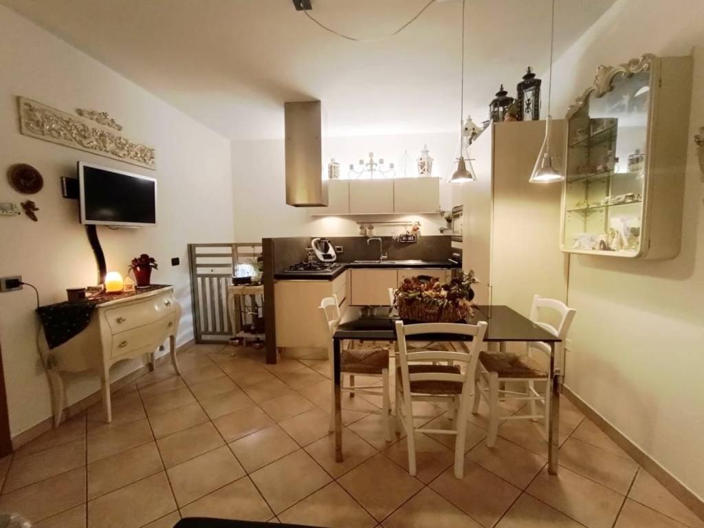 appartamento in vendita a Pontedera in zona La Rotta