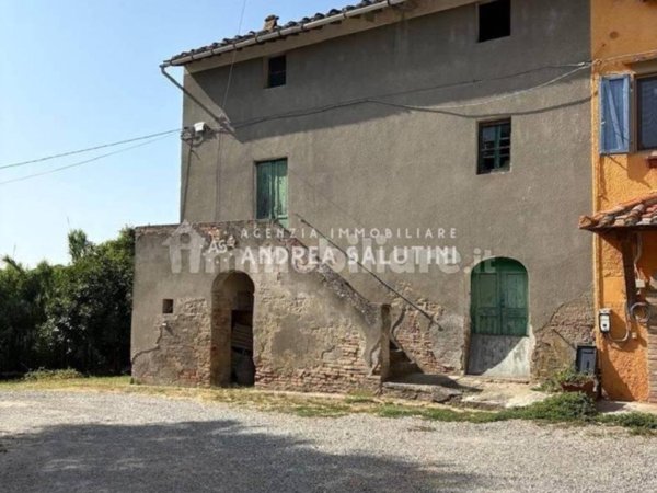 casale in vendita a Pontedera in zona Montecastello