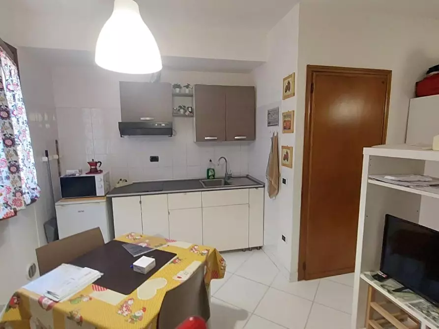 casa indipendente in vendita a Pontedera in zona La Rotta