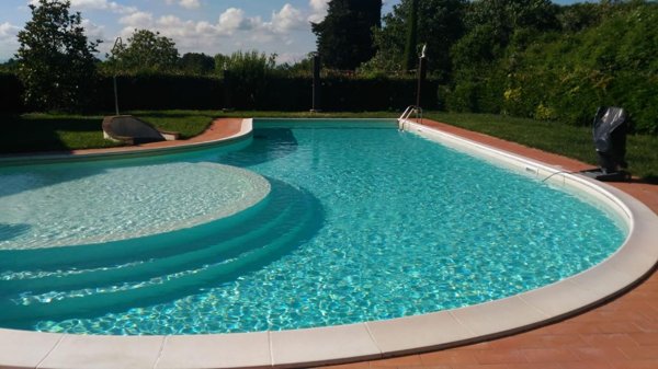 casa indipendente in vendita a Pontedera