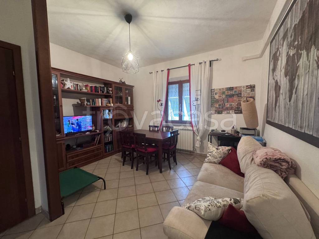 appartamento in vendita a Pontedera in zona La Rotta