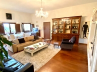 casa indipendente in vendita a Pontedera