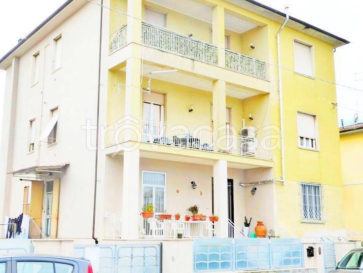 appartamento in vendita a Pontedera in zona La Bianca