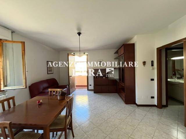 casa indipendente in vendita a Pontedera in zona Le Cantine
