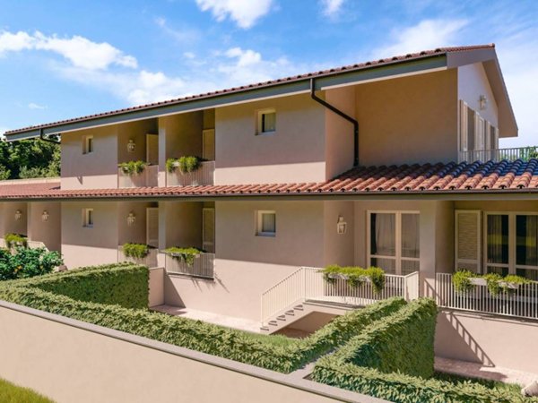 appartamento in vendita a Pontedera in zona Pietroconti