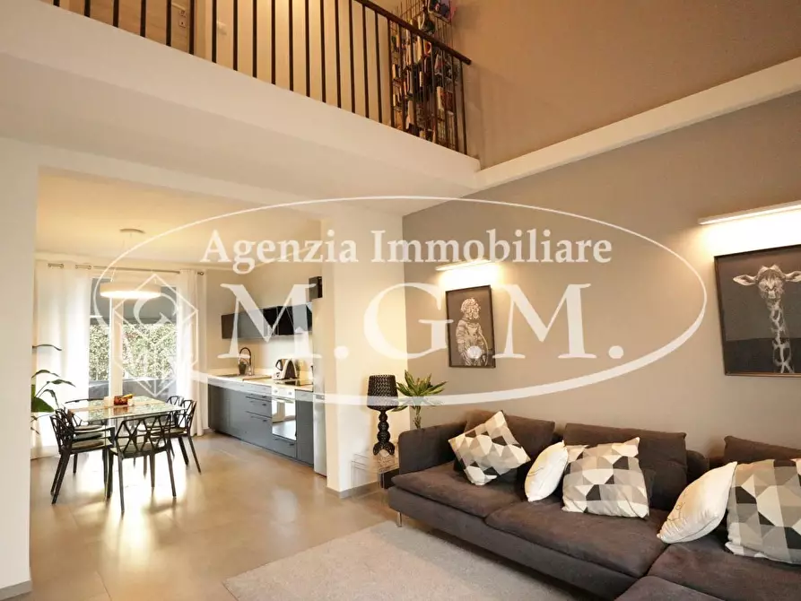 casa indipendente in vendita a Pontedera