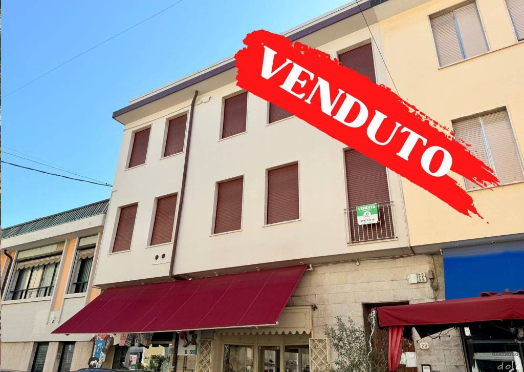 ufficio in vendita a Pontedera in zona La Bianca